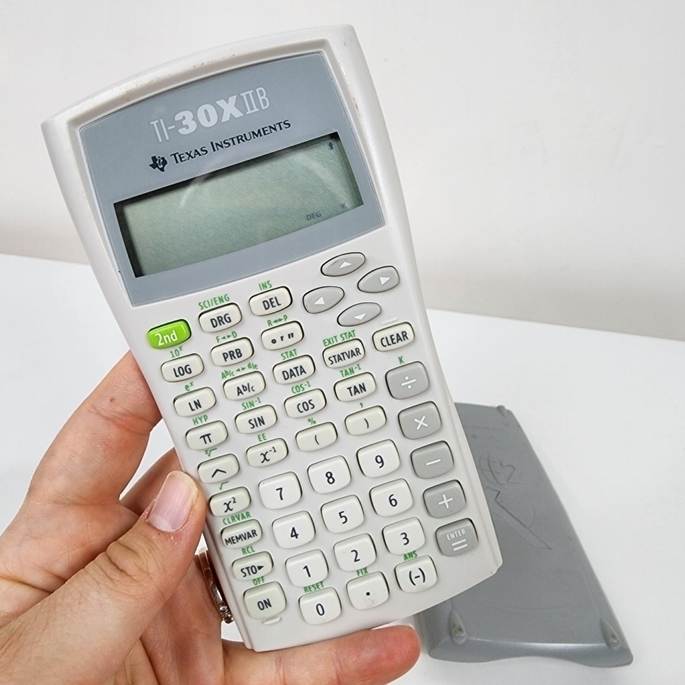 TI-30X2B Texas Instruments calculator - Picture 2 of 3